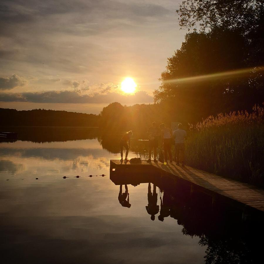 Kieler Eiderparadies Flintbek Bagian luar foto