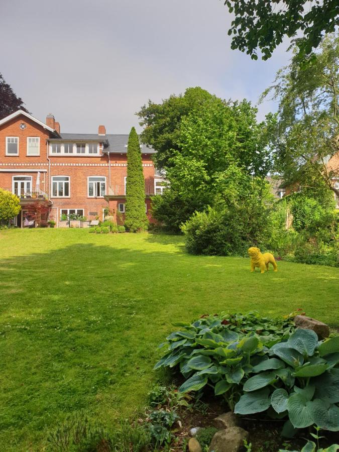 Kieler Eiderparadies Flintbek Bagian luar foto